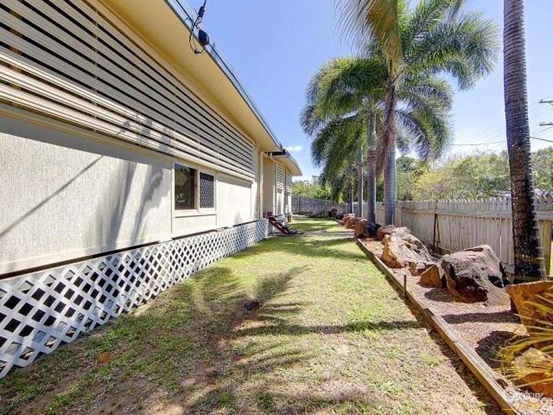 11 Minehane Street, Cluden QLD 4811