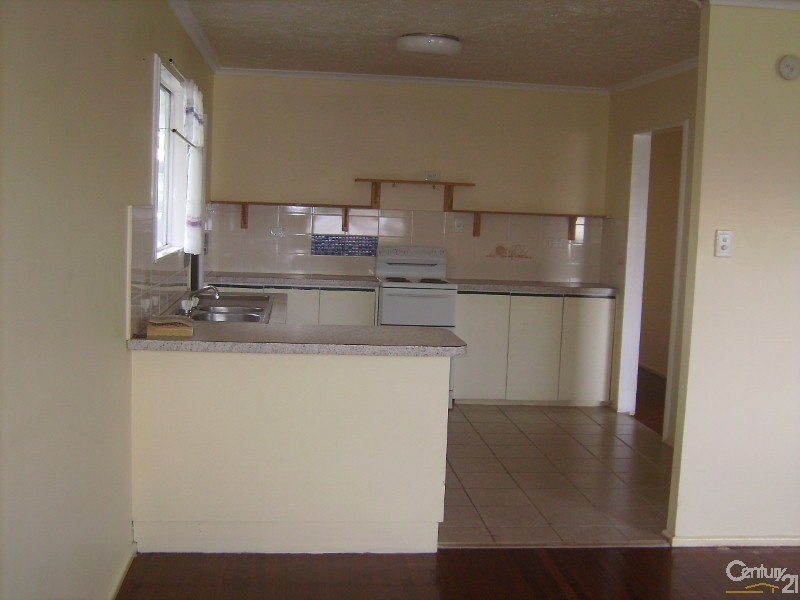 16 Davies Street, Mount Louisa QLD 4814