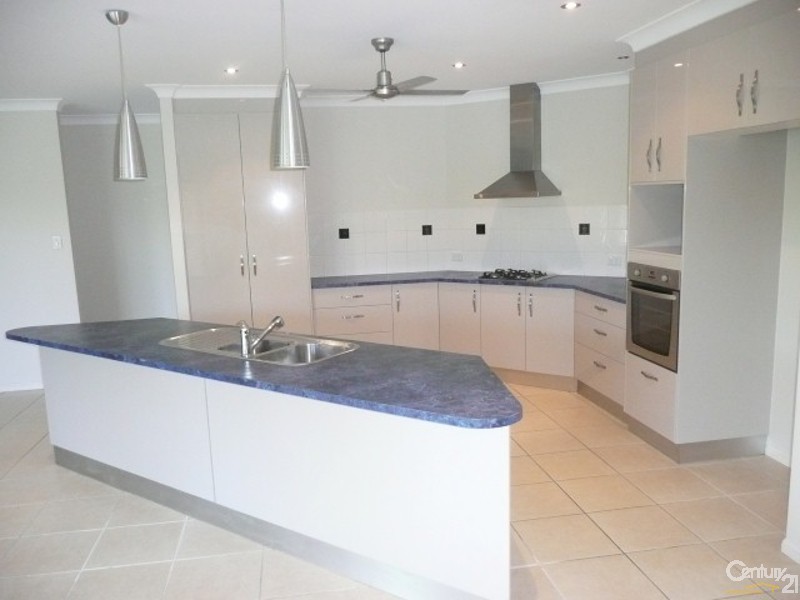 9 Colt Court, Kelso QLD 4815