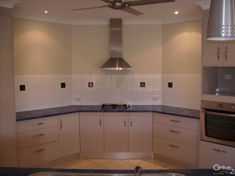 9 Colt Court, Kelso QLD 4815