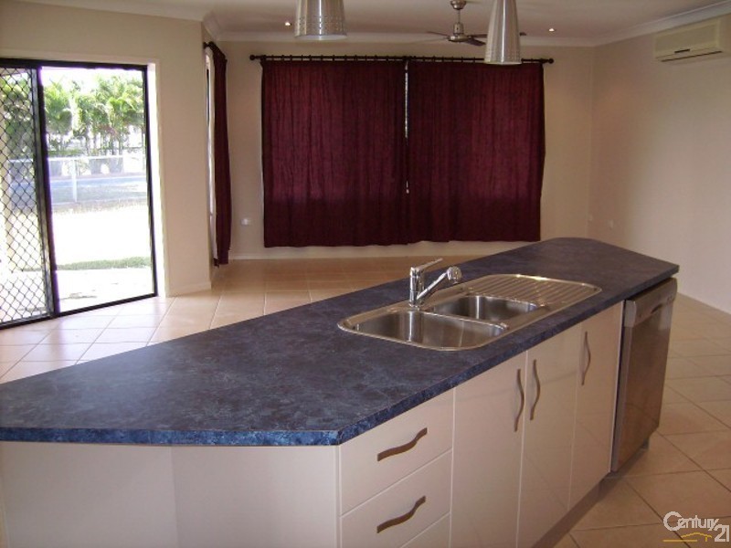 9 Colt Court, Kelso QLD 4815