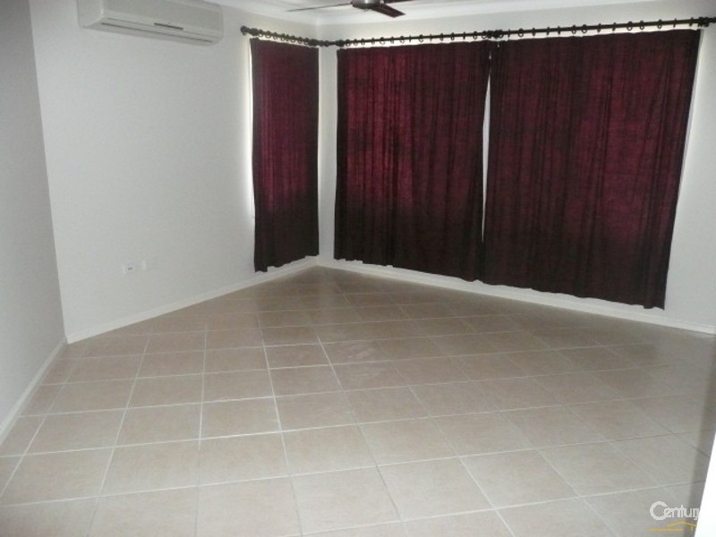 9 Colt Court, Kelso QLD 4815