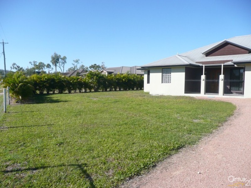 9 Colt Court, Kelso QLD 4815