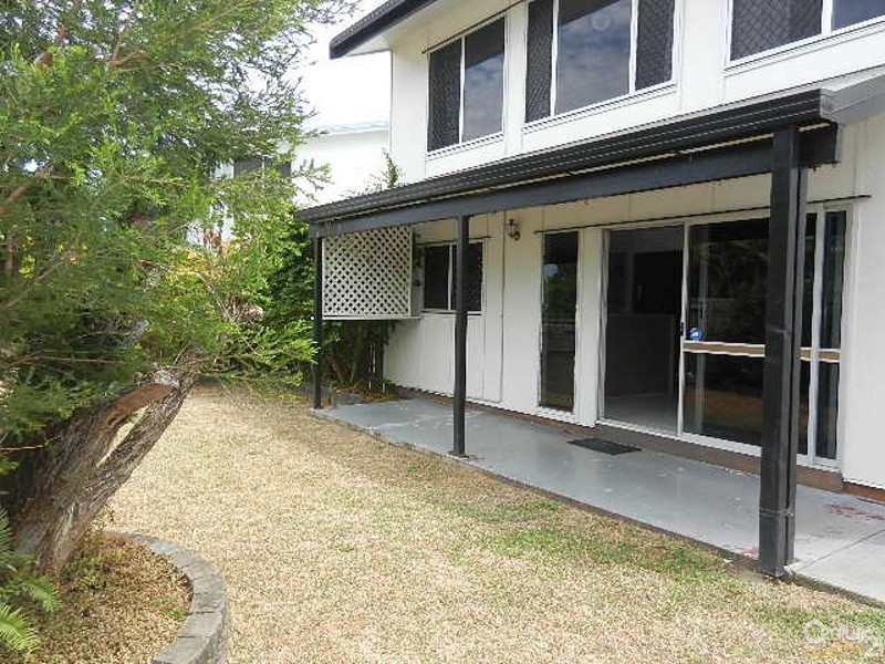5 Constance Drive, Kelso QLD 4815