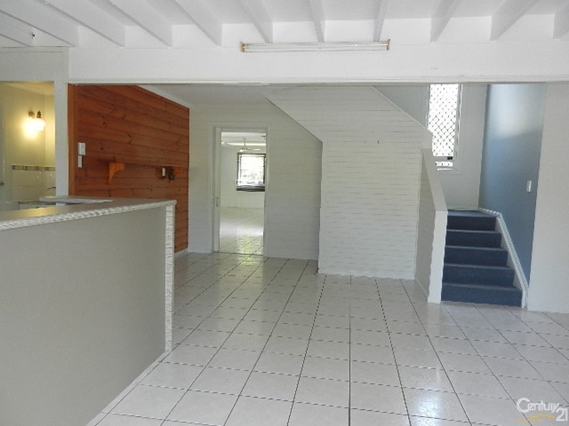 5 Constance Drive, Kelso QLD 4815