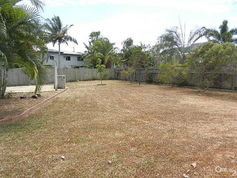 5 Constance Drive, Kelso QLD 4815