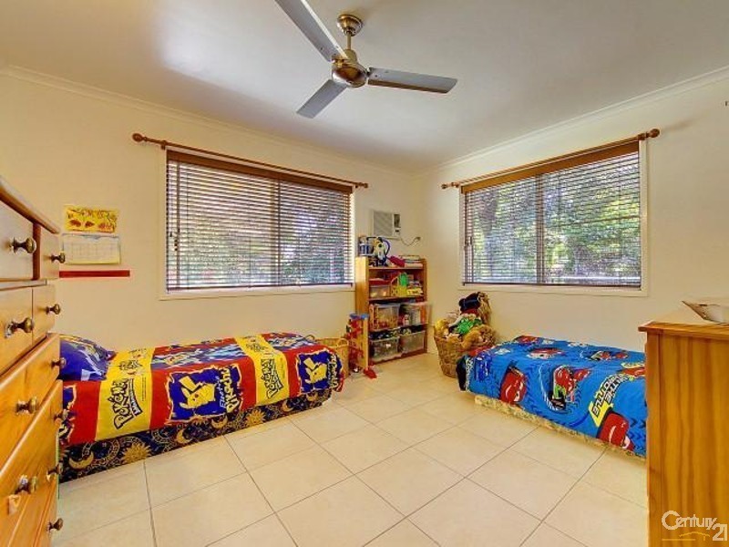 6 Birch Court, Bushland Beach QLD 4818