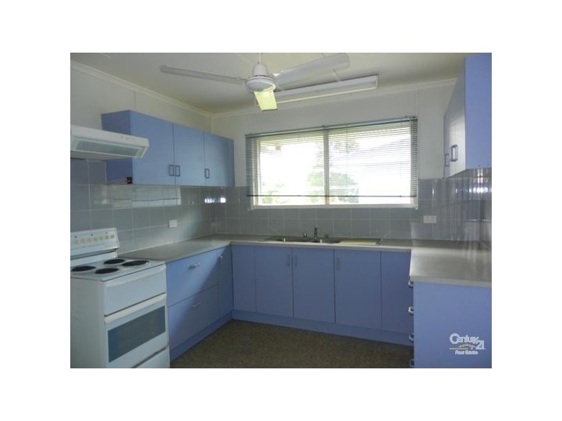 9 Kenealy Street, Aitkenvale QLD 4814