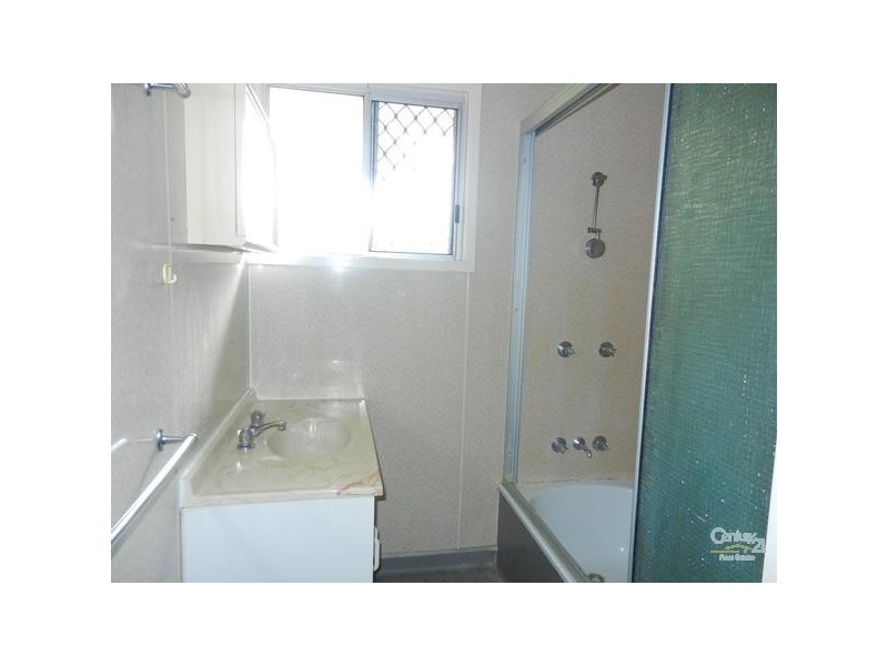 9 Kenealy Street, Aitkenvale QLD 4814