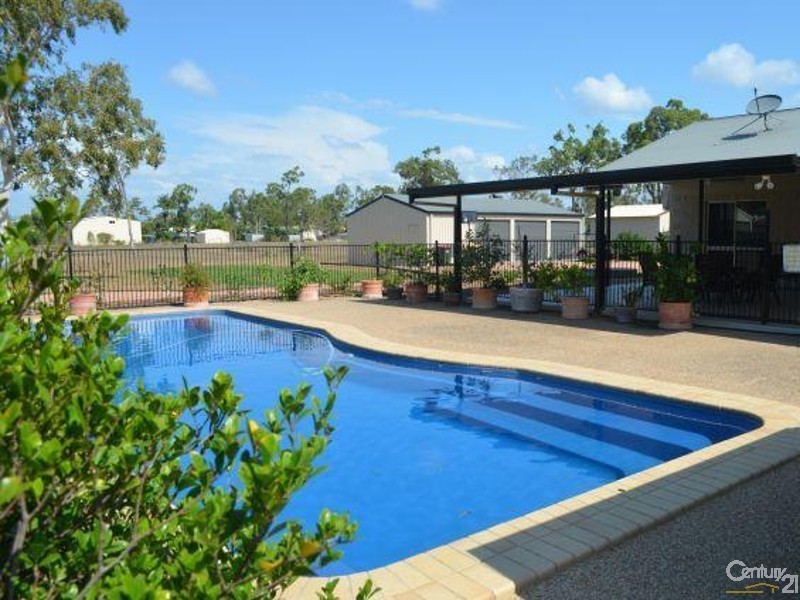 12 Loriston Road, Mount Low QLD 4818