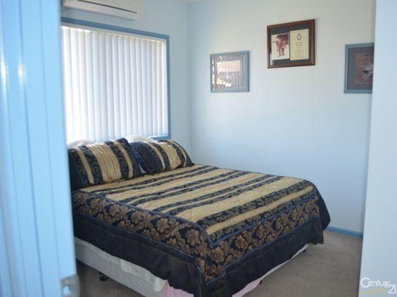 12 Loriston Road, Mount Low QLD 4818