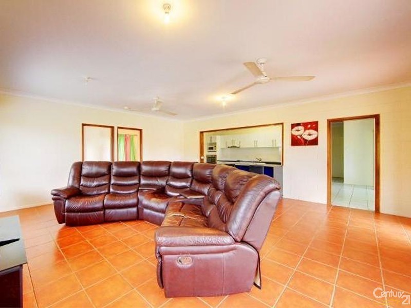 12 Joanne Street, Deeragun QLD 4818