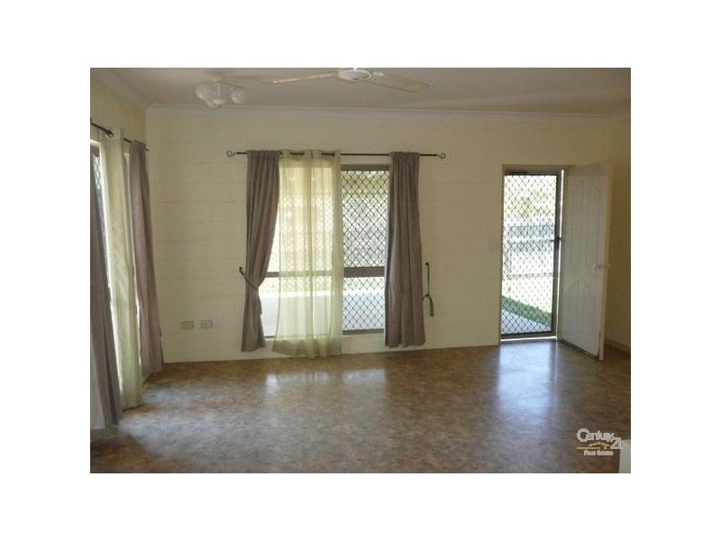 6 Lyndhurst Street, Mount Louisa QLD 4814