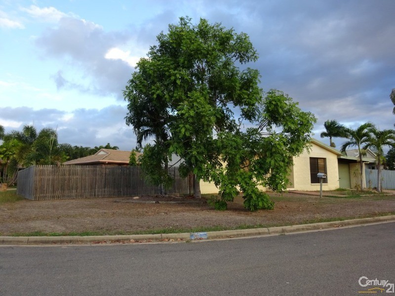 14 Hawthorn Street, Kirwan QLD 4817