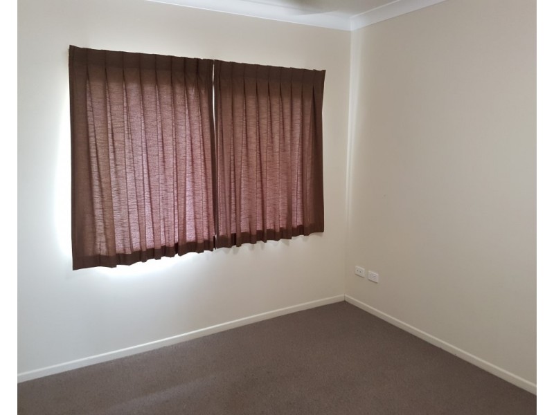 8 Armistice Street, Burdell QLD 4818