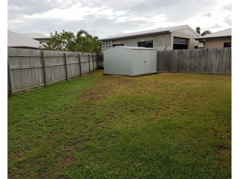 8 Armistice Street, Burdell QLD 4818