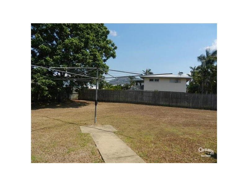 5 Moss Court, Aitkenvale QLD 4814