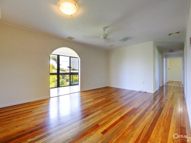 6 Gill Street, Kirwan QLD 4817