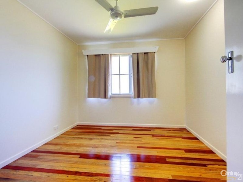 6 Gill Street, Kirwan QLD 4817