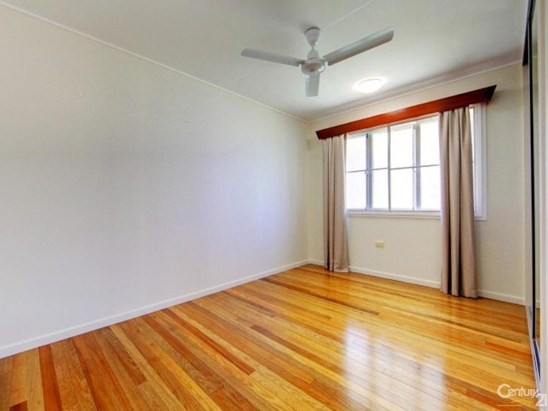 6 Gill Street, Kirwan QLD 4817