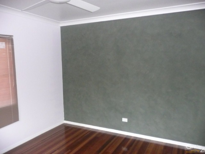 27 Deschamp Street, Gulliver QLD 4812