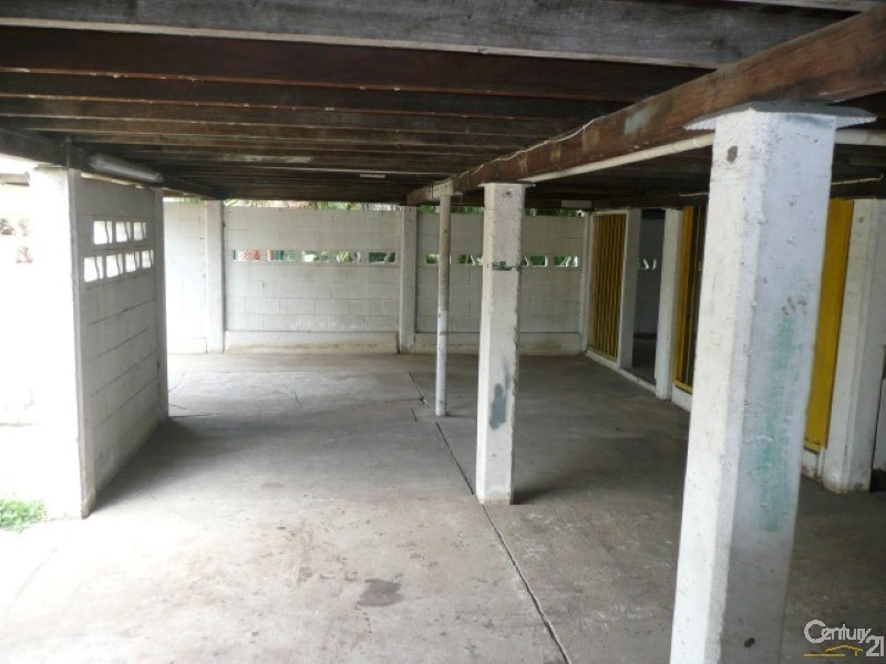 27 Deschamp Street, Gulliver QLD 4812