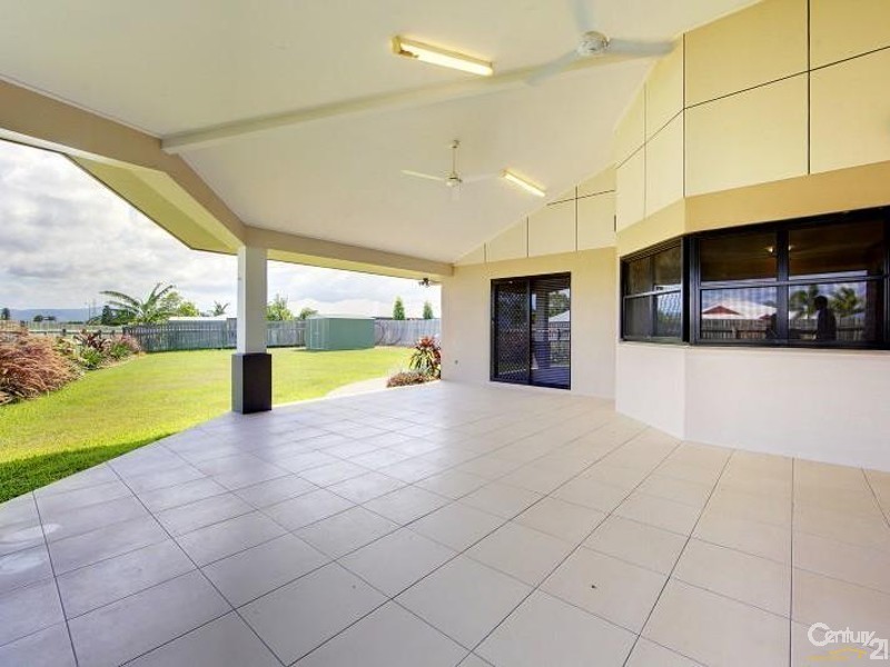 5 Crinum Way, Mount Louisa QLD 4814