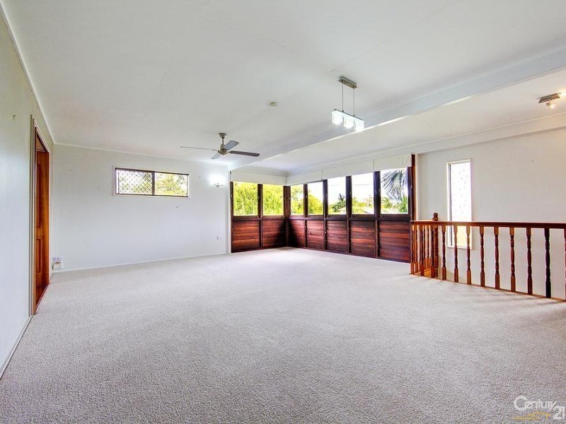 9 Bloom Ct, Cranbrook QLD 4814