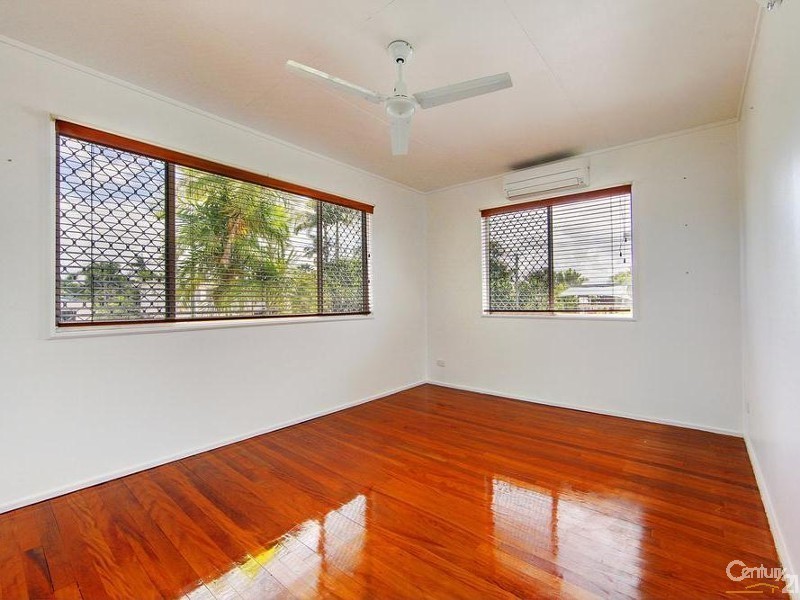 9 Bloom Ct, Cranbrook QLD 4814