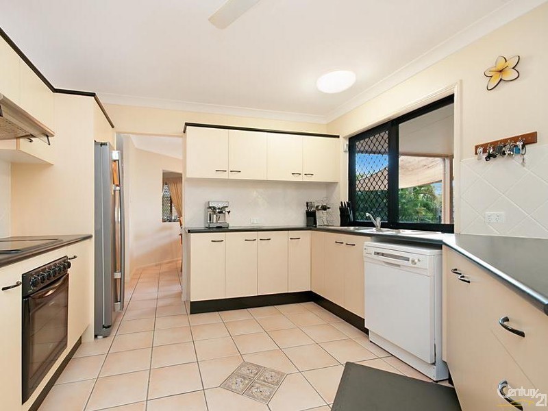 6 Astill Court, Cranbrook QLD 4814