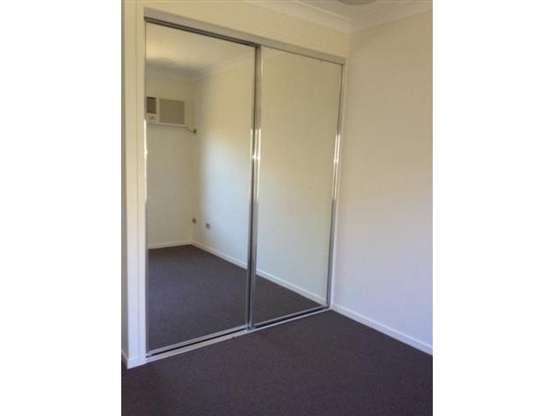 Bushland Beach QLD 4818