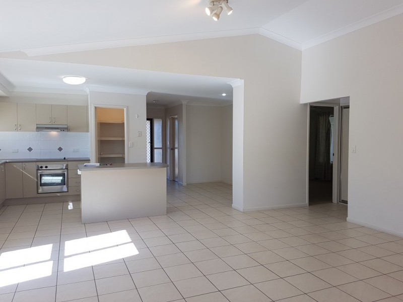 10 Summerlake Circuit, Idalia QLD 4811