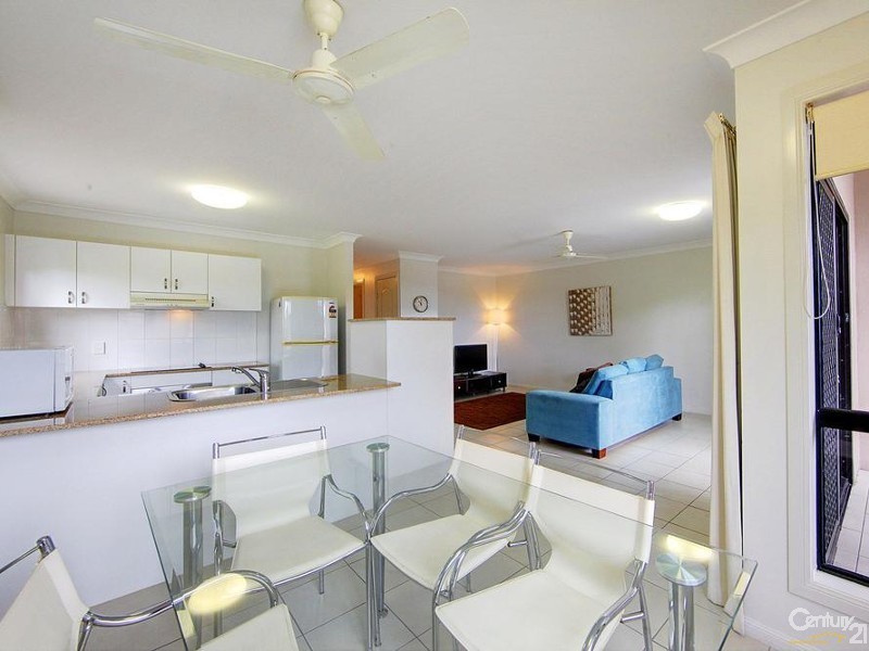 11/53 Kings Rd, Pimlico QLD 4812