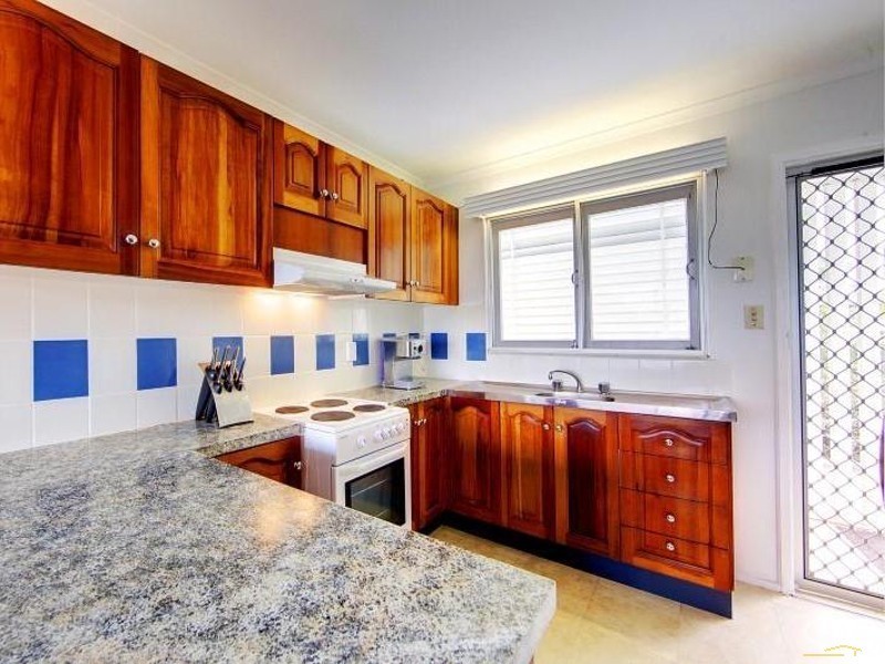 13 Weela Street, Cranbrook QLD 4814