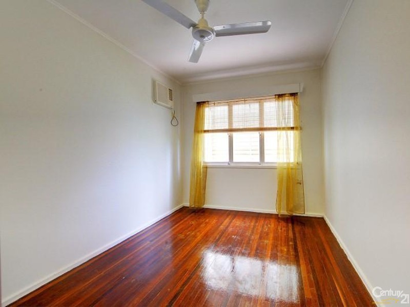 13 Weela Street, Cranbrook QLD 4814