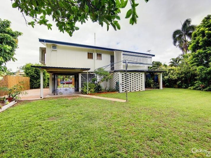 13 Weela Street, Cranbrook QLD 4814