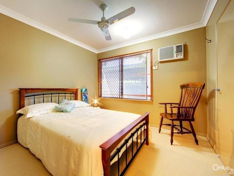 39 Waterview Drive, Bushland Beach QLD 4818