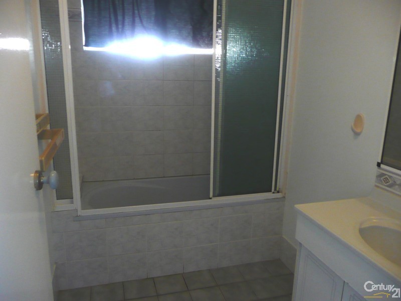 16 Margaret-Ellen Drive, Kelso QLD 4815