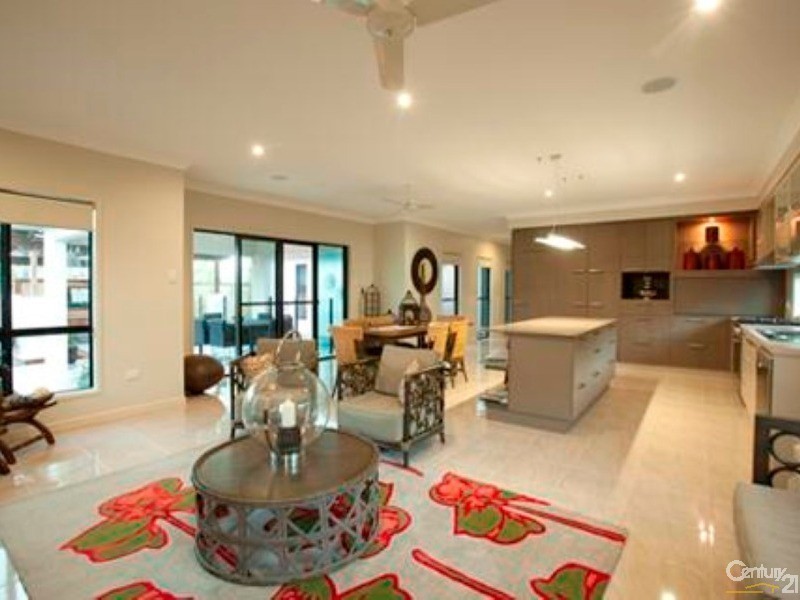 7 Kahana Avenue, Burdell QLD 4818