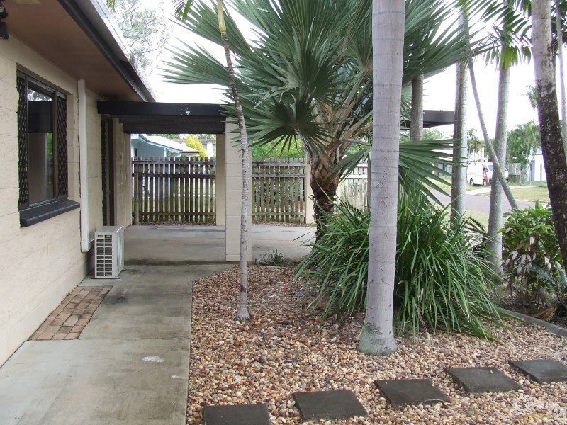 141 Miles Avenue, Kelso QLD 4815