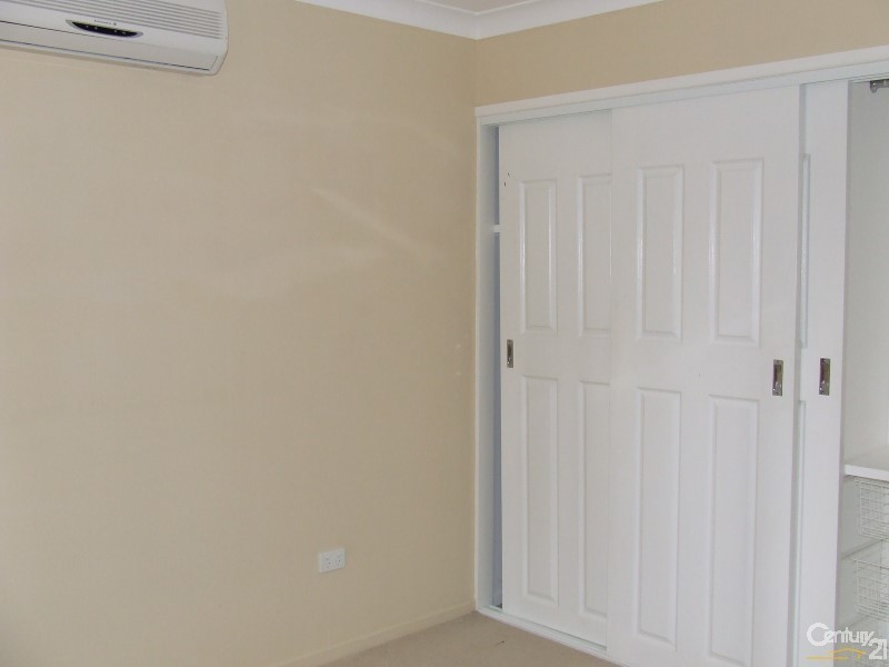 141 Miles Avenue, Kelso QLD 4815