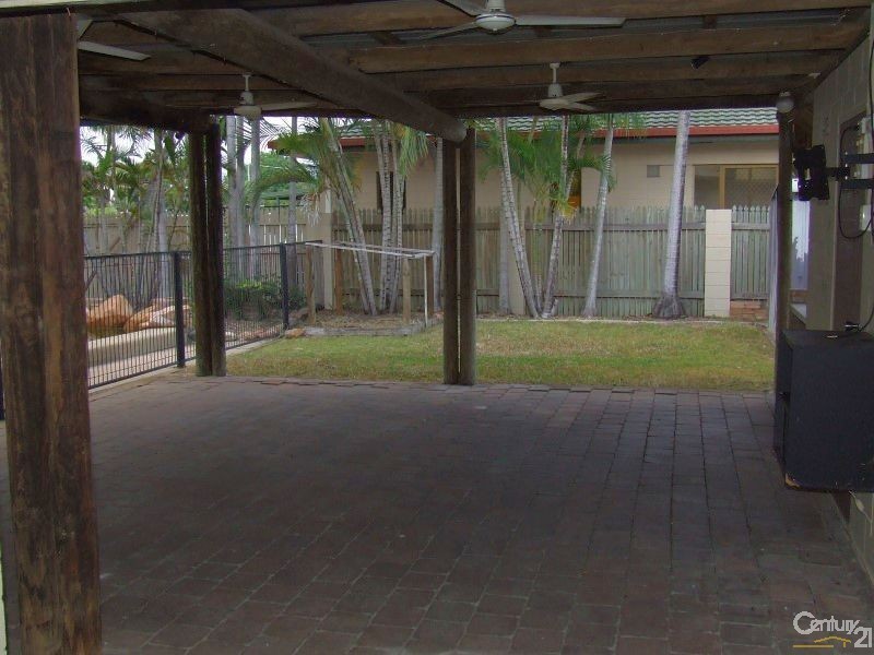 141 Miles Avenue, Kelso QLD 4815