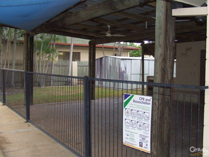 141 Miles Avenue, Kelso QLD 4815