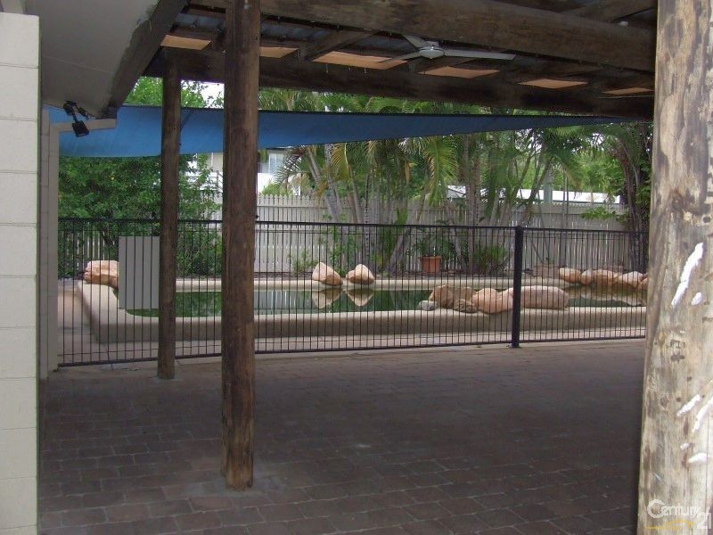 141 Miles Avenue, Kelso QLD 4815