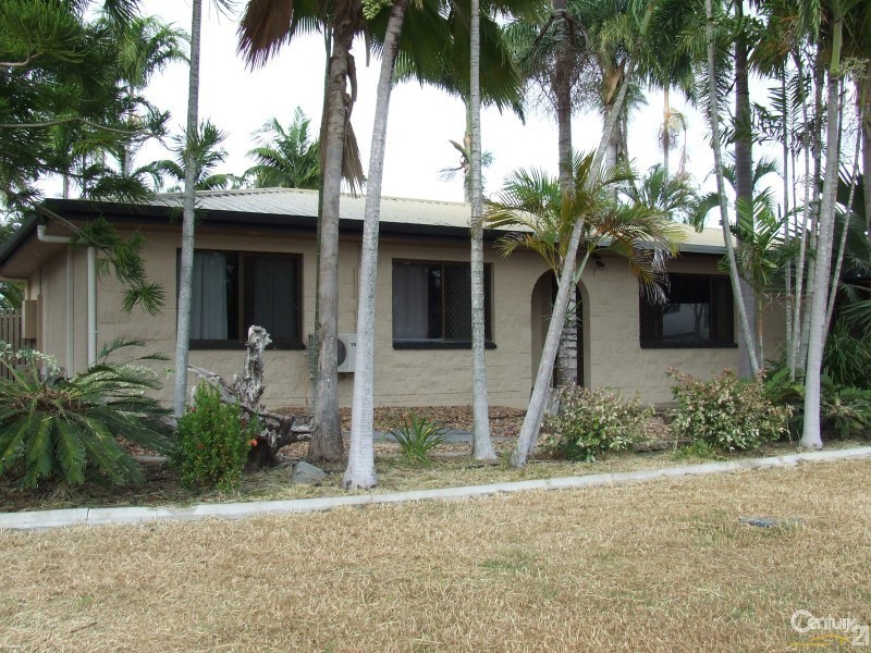 141 Miles Avenue, Kelso QLD 4815