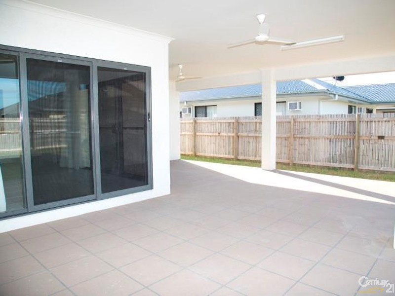 17 Yamacutta Court, Burdell QLD 4818