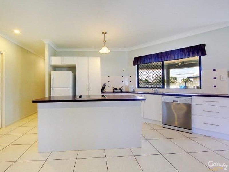 23 Kinnardy Street, Burdell QLD 4818