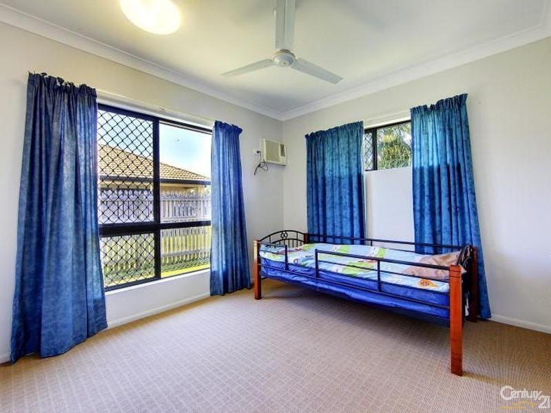 23 Kinnardy Street, Burdell QLD 4818