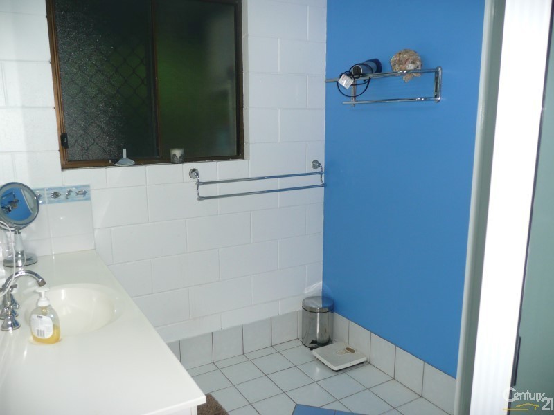 5 Kayleen Court, Burdell QLD 4818