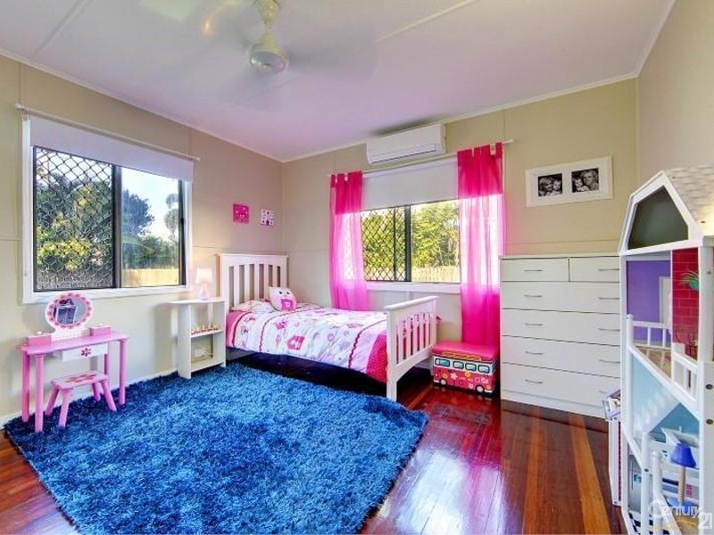 12 Fraser Avenue, Cranbrook QLD 4814